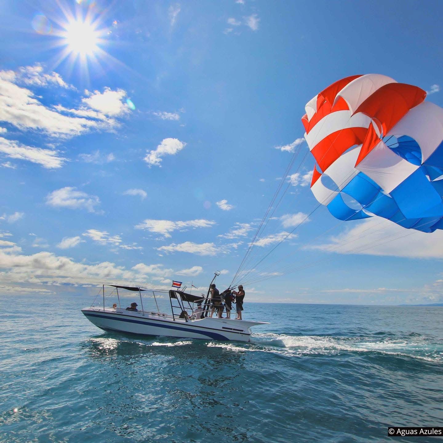 Parasailing in Costa Rica 3